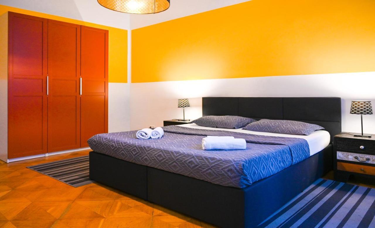 Backpacker Apartment City Center Wien Exteriör bild