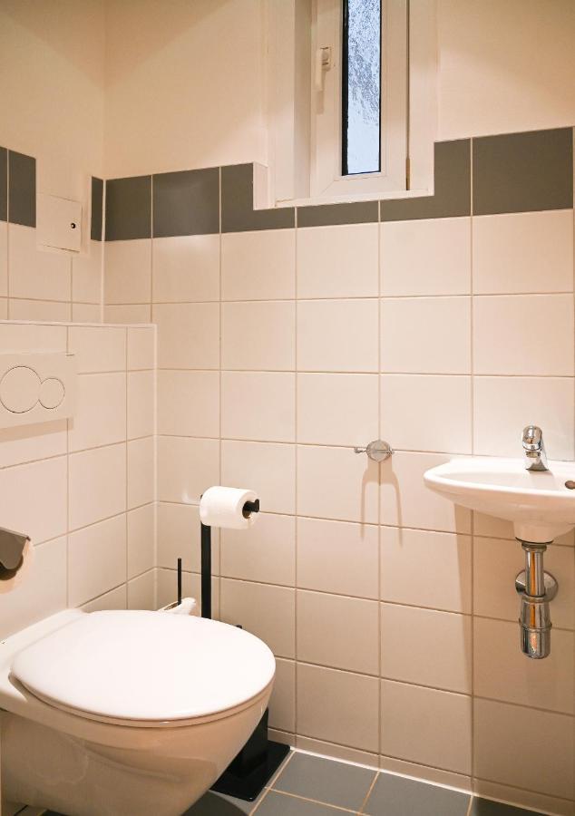 Backpacker Apartment City Center Wien Exteriör bild